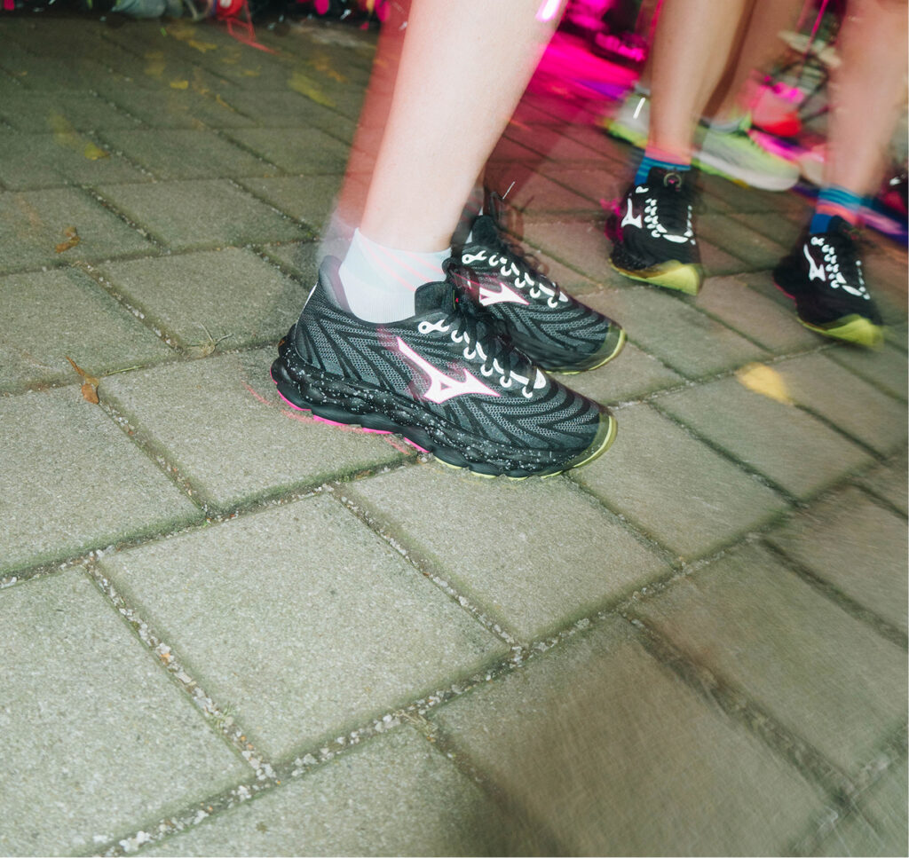 Nachtlauf der Mizuno Enerzy in the Dark Tour